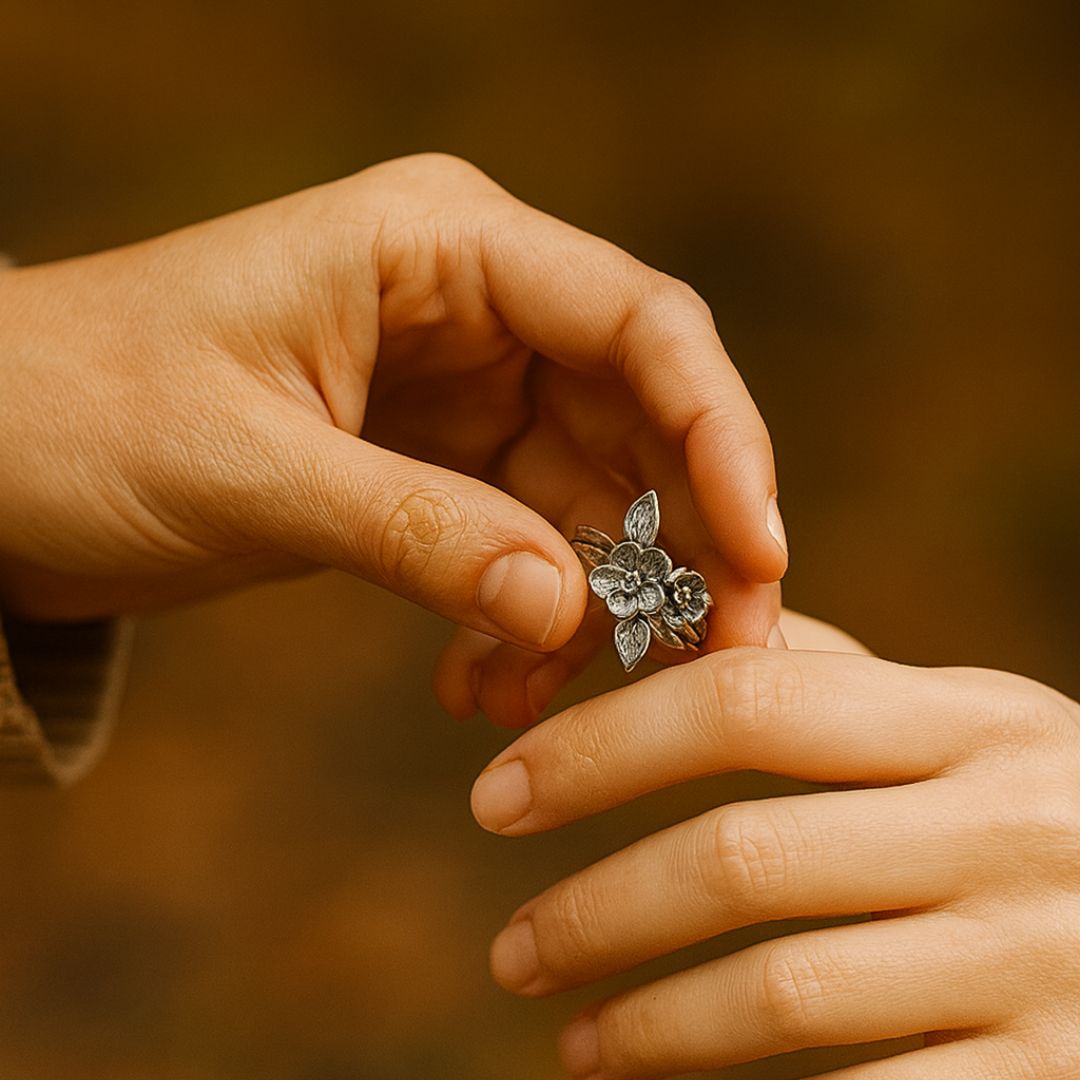 Vintage Blüten-Layer-Ring – Silberglanz