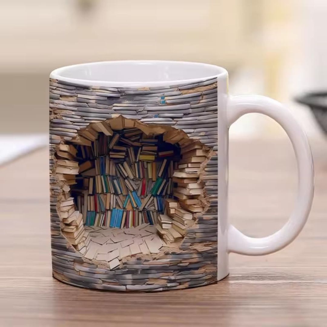 Handgemachte 3D Bücherwelten-Tasse